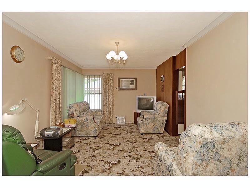 36 Loughton Way, Balga WA 6061