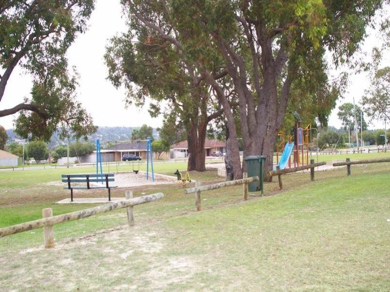 3 Snowberry Retreat, Mirrabooka WA 6061