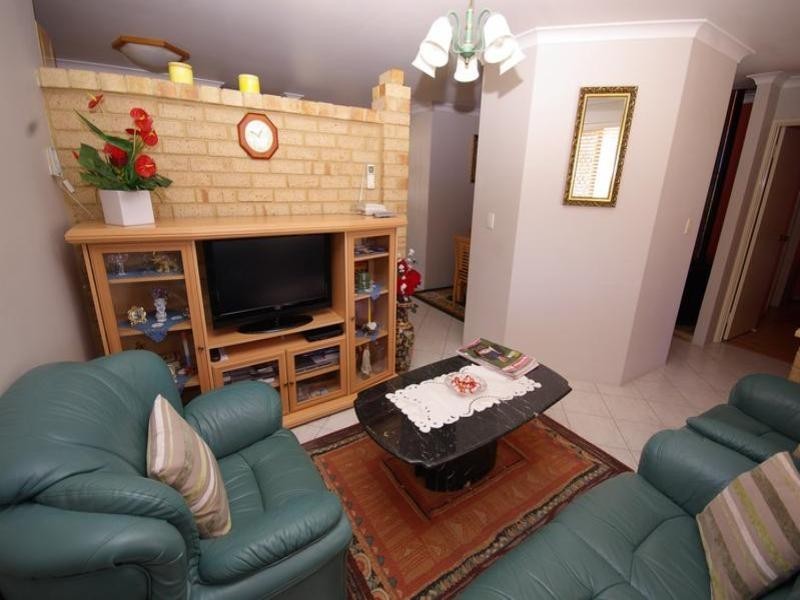 19 Japonica Heights, Mirrabooka WA 6061