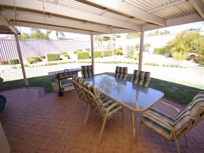 19 Japonica Heights, Mirrabooka WA 6061