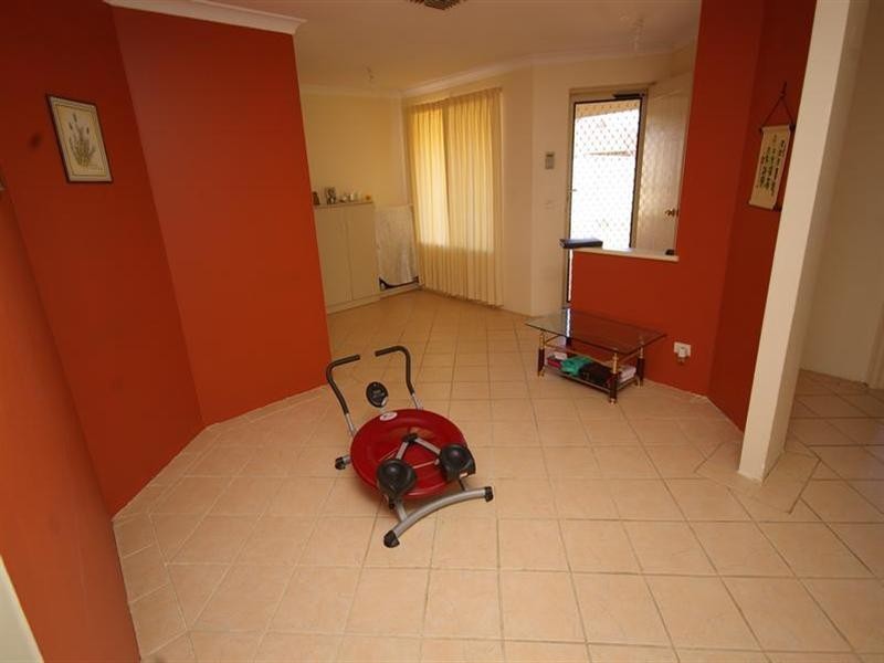 10 Chalice Rise, Mirrabooka WA 6061