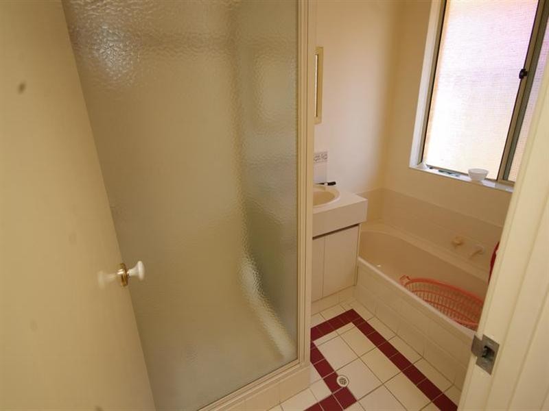 10 Chalice Rise, Mirrabooka WA 6061