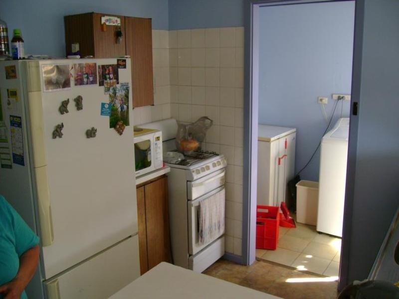 102 Girrawheen Avenue, Girrawheen WA 6064