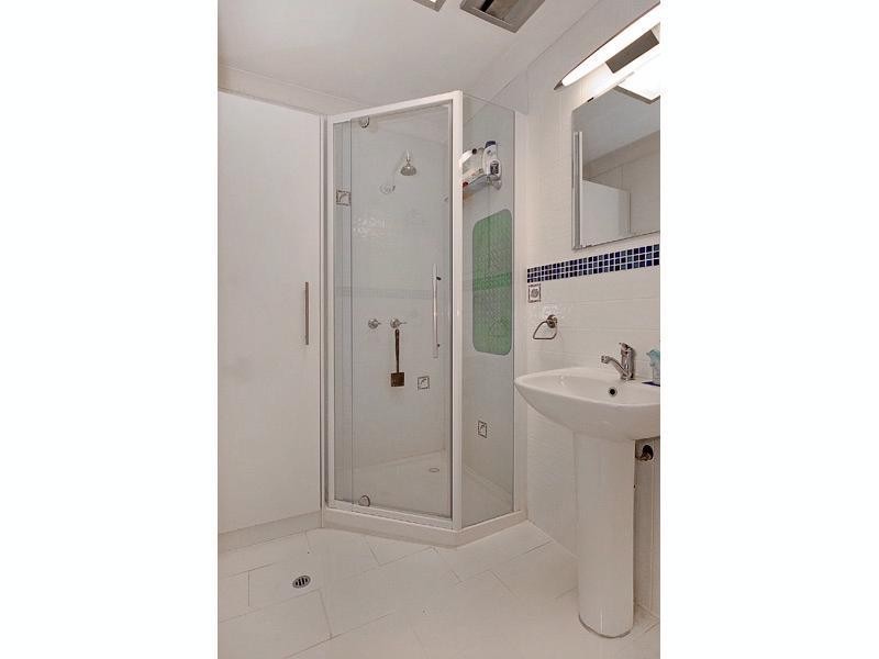 60 Blackmore Avenue, Girrawheen WA 6064