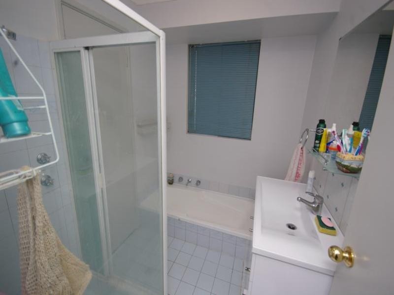 43 Marangaroo Drive, Marangaroo WA 6064