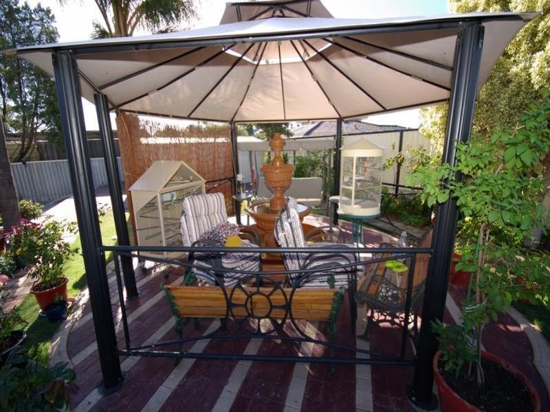 43 Marangaroo Drive, Marangaroo WA 6064