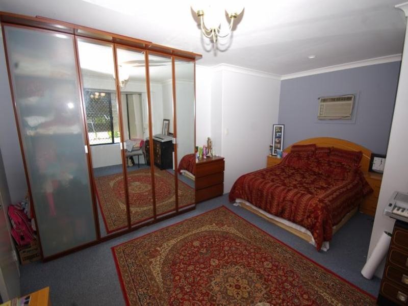 43 Marangaroo Drive, Marangaroo WA 6064