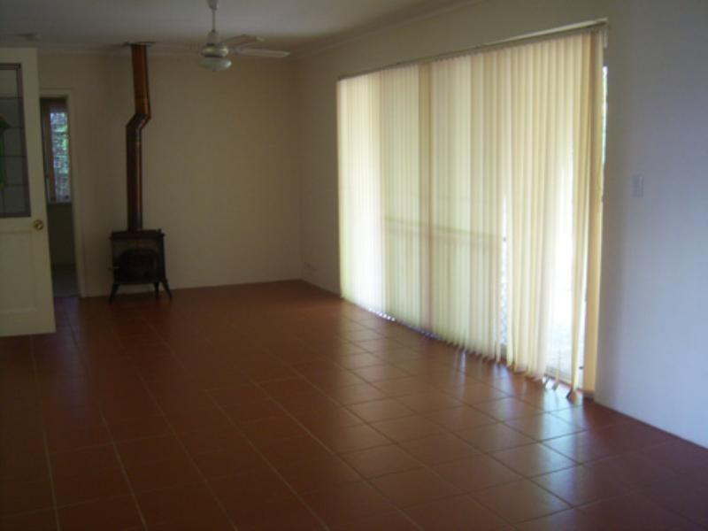 30 Wichmann Road, Attadale WA 6156