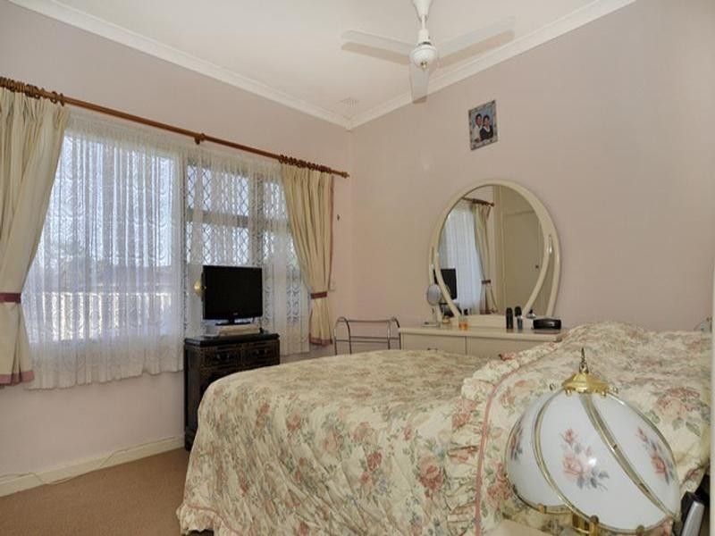 15 Butterick Place, Girrawheen WA 6064