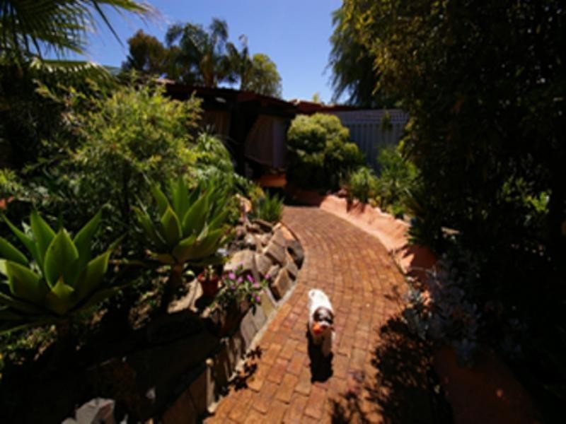 6 Ewell Court, Marangaroo WA 6064