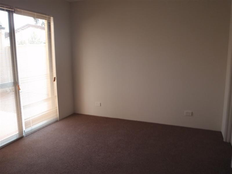 47b Eastdene Circle, Nollamara WA 6061