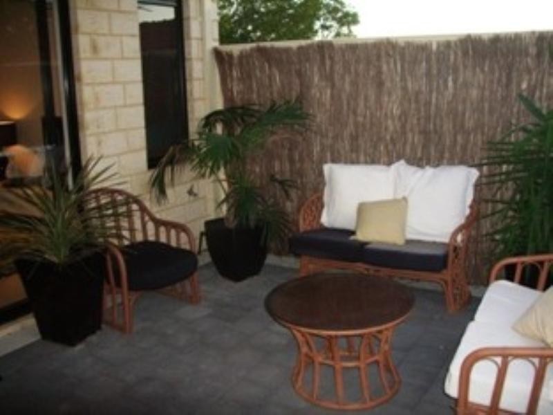 29B Peppering Way, Westminster WA 6061