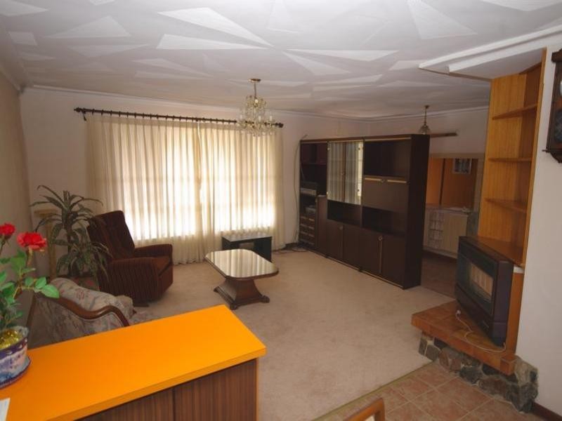 25 Wolya Way, Westminster WA 6061