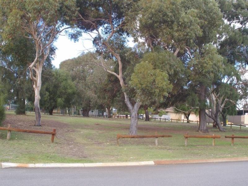 25 Wolya Way, Westminster WA 6061