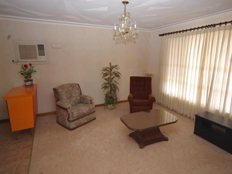 25 Wolya Way, Westminster WA 6061