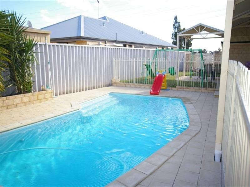 1 Portland Mews, Bennett Springs, Beechboro WA 6063