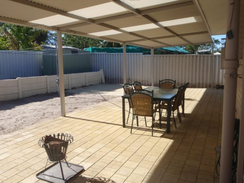 37B Montrose Way, Girrawheen WA 6064