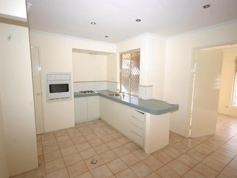 6 Menmuir Place, Bayswater WA 6053