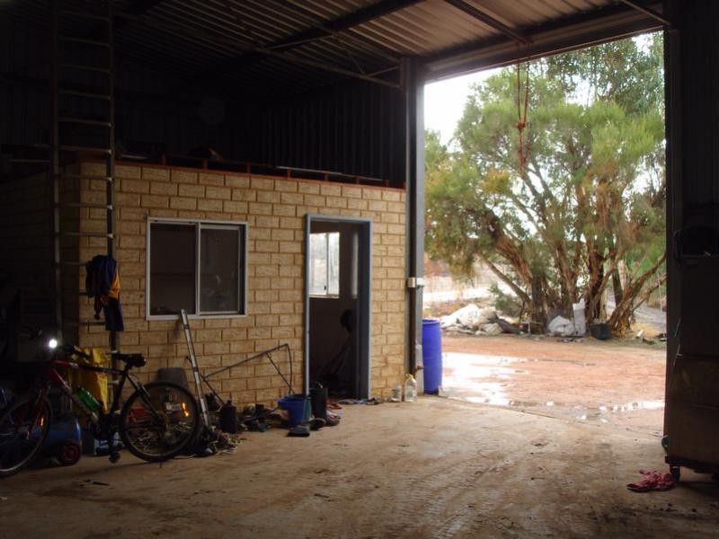 1588 Cantabilling Road, Hill River WA 6521