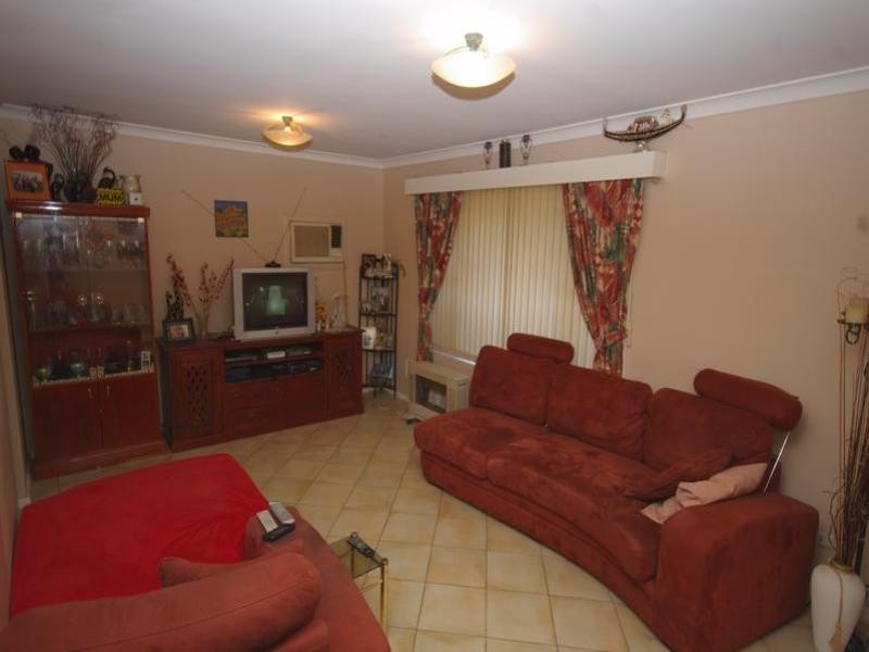 2 Meehan Close, Mirrabooka WA 6061