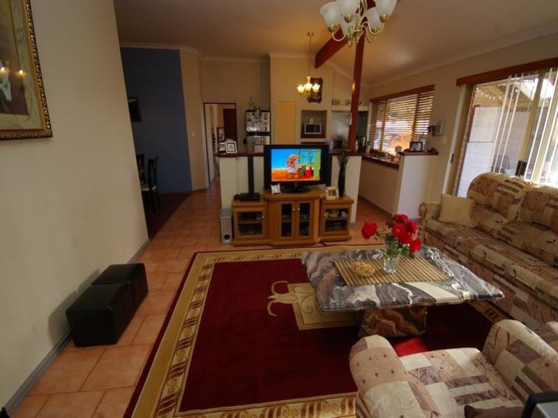 53 Bathgate Loop, Koondoola WA 6064