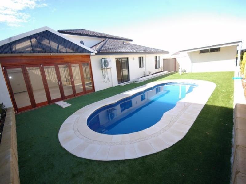 20 Aberdeen Terrace, Landsdale WA 6065