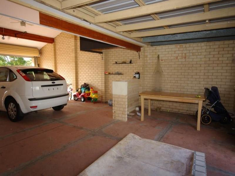 5 Chestnut Grove, Mirrabooka WA 6061