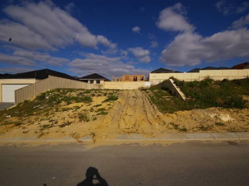 12 Bolton Way, Darch WA 6065