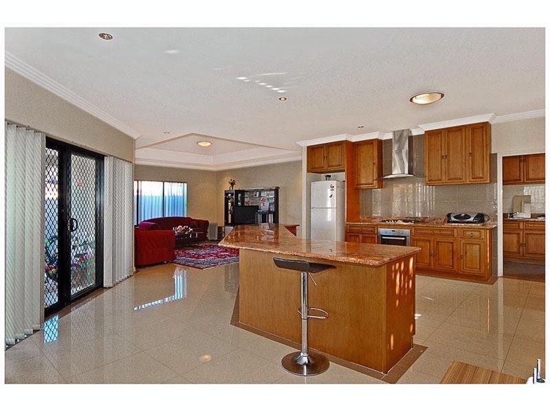 378 Alexander Drive, Dianella WA 6059