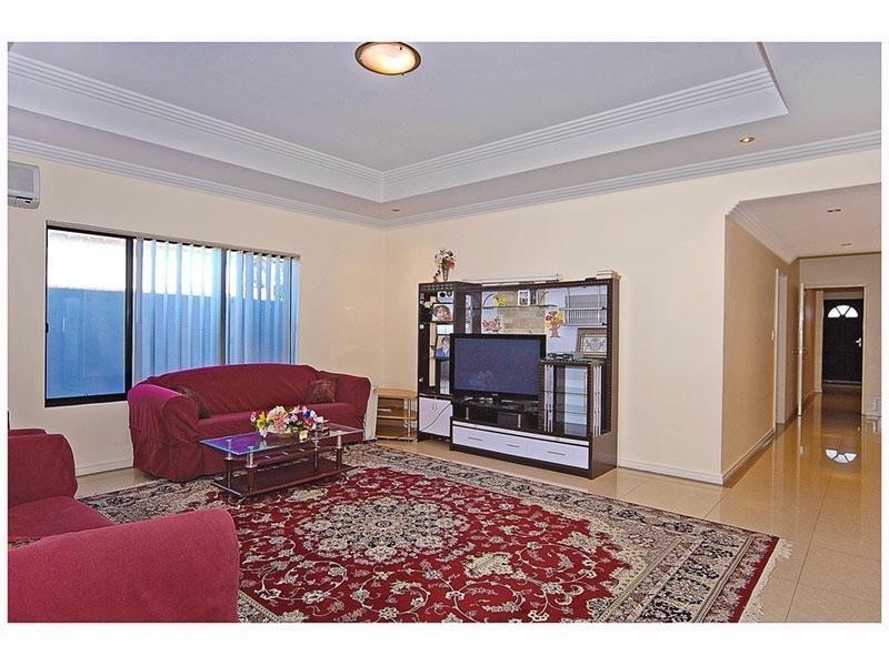 378 Alexander Drive, Dianella WA 6059