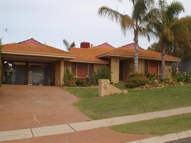 31 Whitcombe Way, Alexander Heights WA 6064