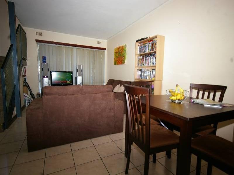 4 Hainsworth Avenue, Girrawheen WA 6064