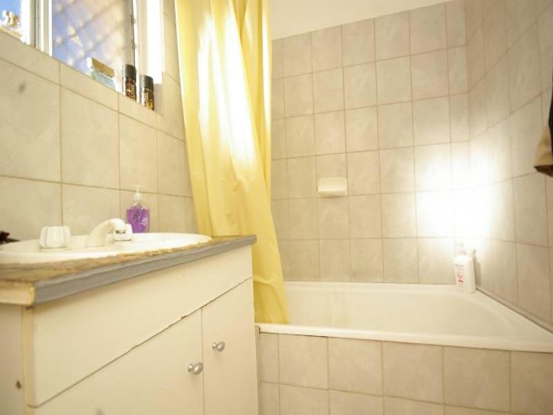 4 Hainsworth Avenue, Girrawheen WA 6064