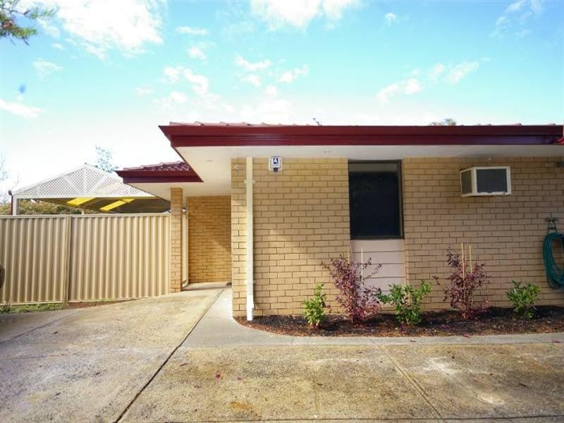 9 Hawkshead Way, Balga WA 6061