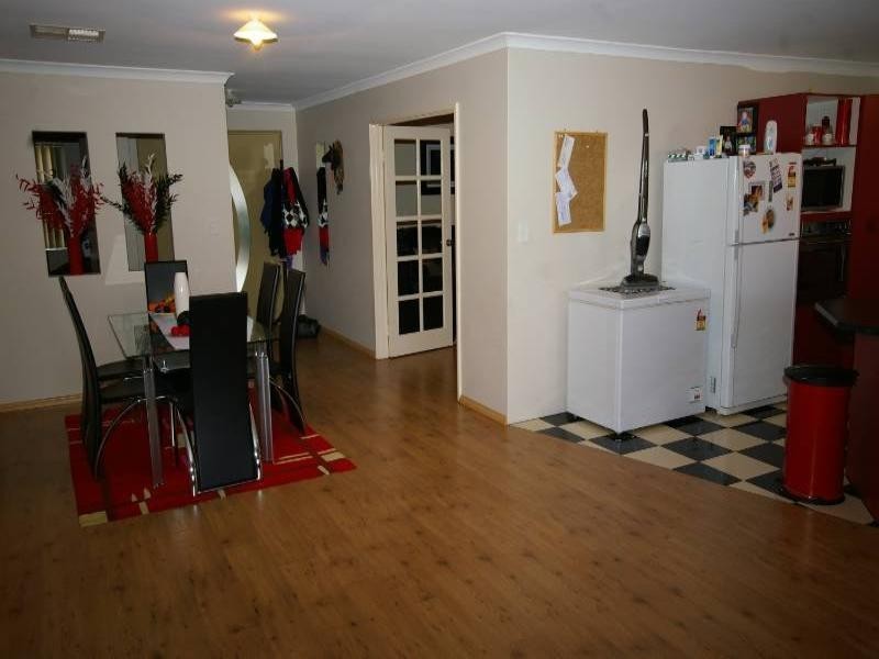 19 Calla Street, Beechboro WA 6063