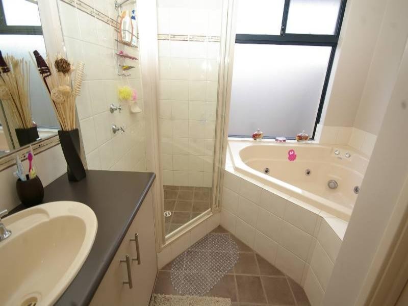 19 Calla Street, Beechboro WA 6063