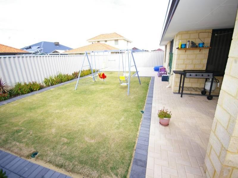 19 Calla Street, Beechboro WA 6063