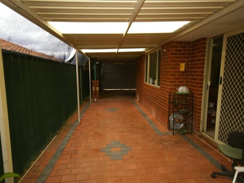 26 Adelphi Court, Marangaroo WA 6064