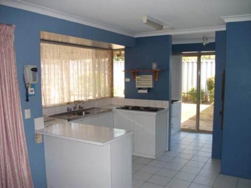 2 Pagoda Gardens, Mirrabooka WA 6061