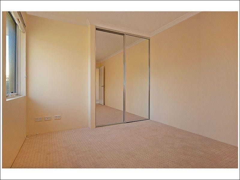 22 Longview Way, The Vines WA 6069