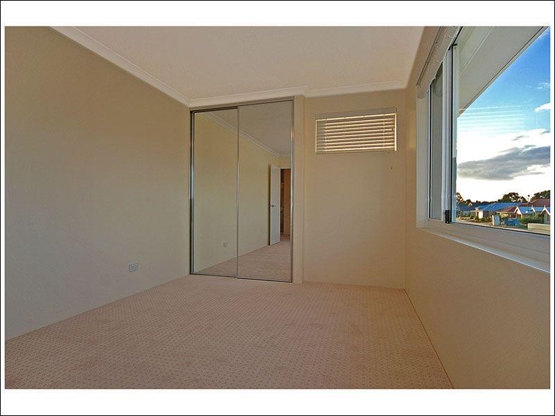 22 Longview Way, The Vines WA 6069