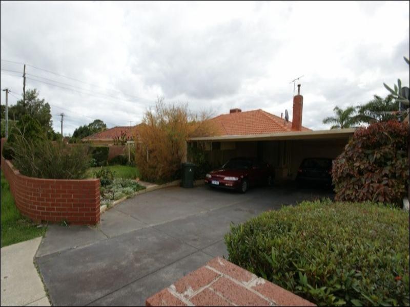 3 Elstead Way, Balga WA 6061