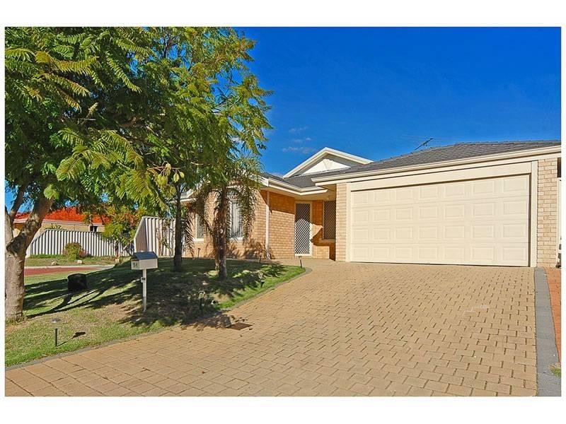 24 Cleveland Court, Marangaroo WA 6064