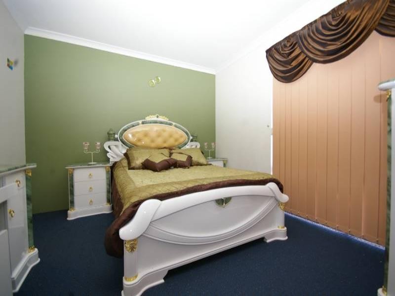 22 Cleveland Court, Marangaroo WA 6064