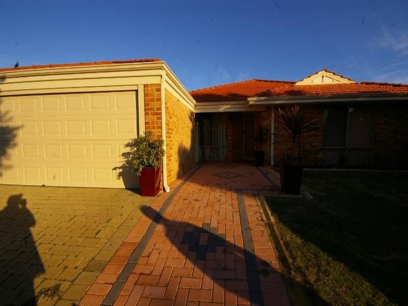 22 Cleveland Court, Marangaroo WA 6064