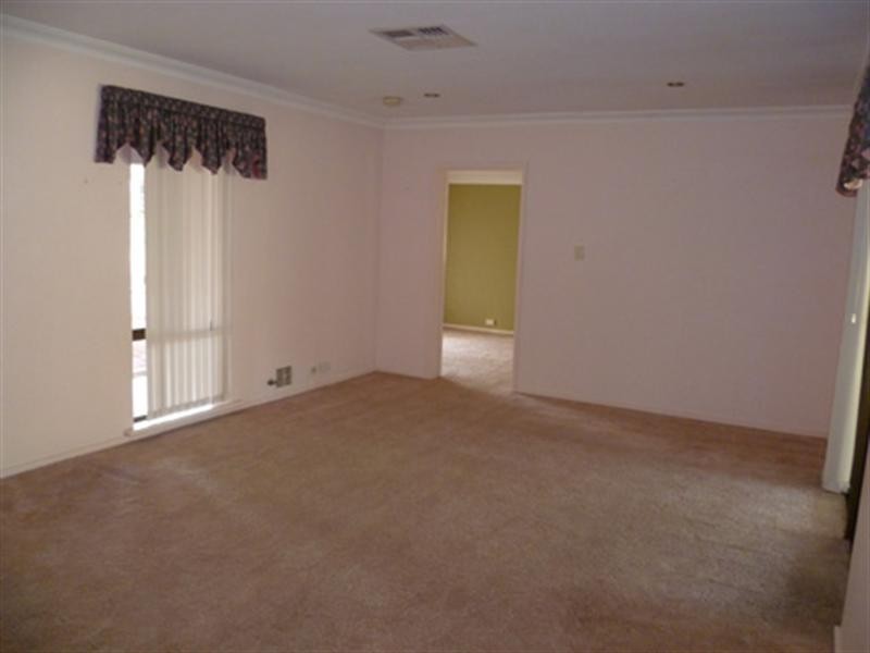 83 Hillwood Avenue, Warwick WA 6024