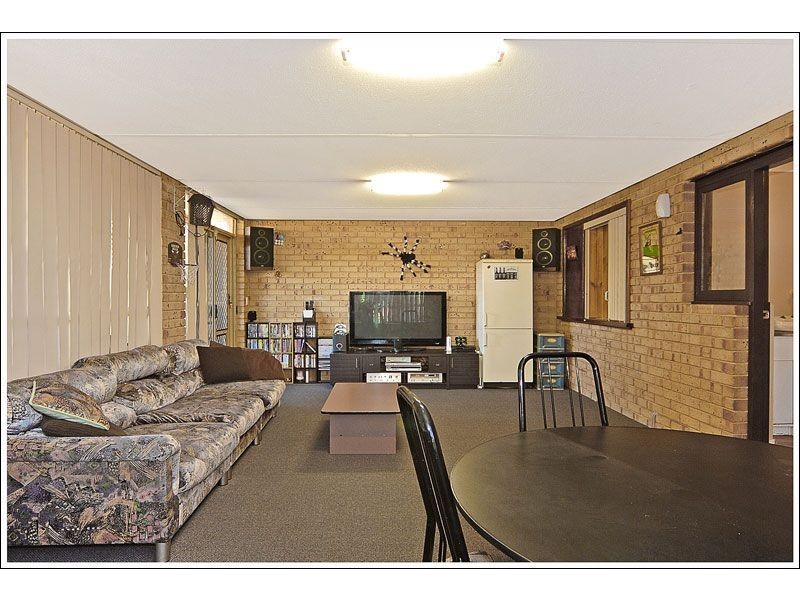 4a Gossamer Avenue, Mirrabooka WA 6061