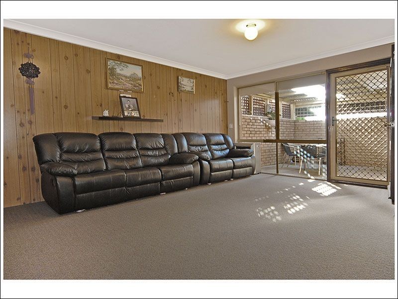 4a Gossamer Avenue, Mirrabooka WA 6061