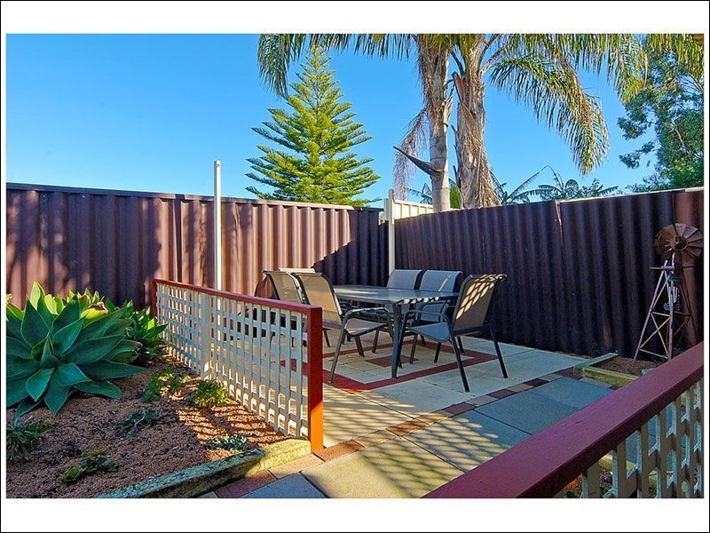 4a Gossamer Avenue, Mirrabooka WA 6061