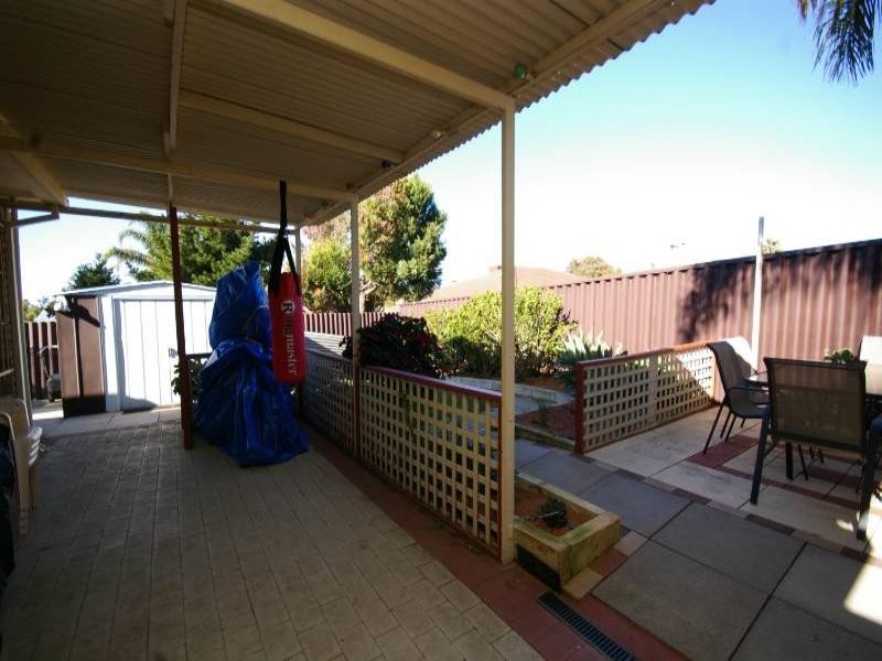 4a Gossamer Avenue, Mirrabooka WA 6061
